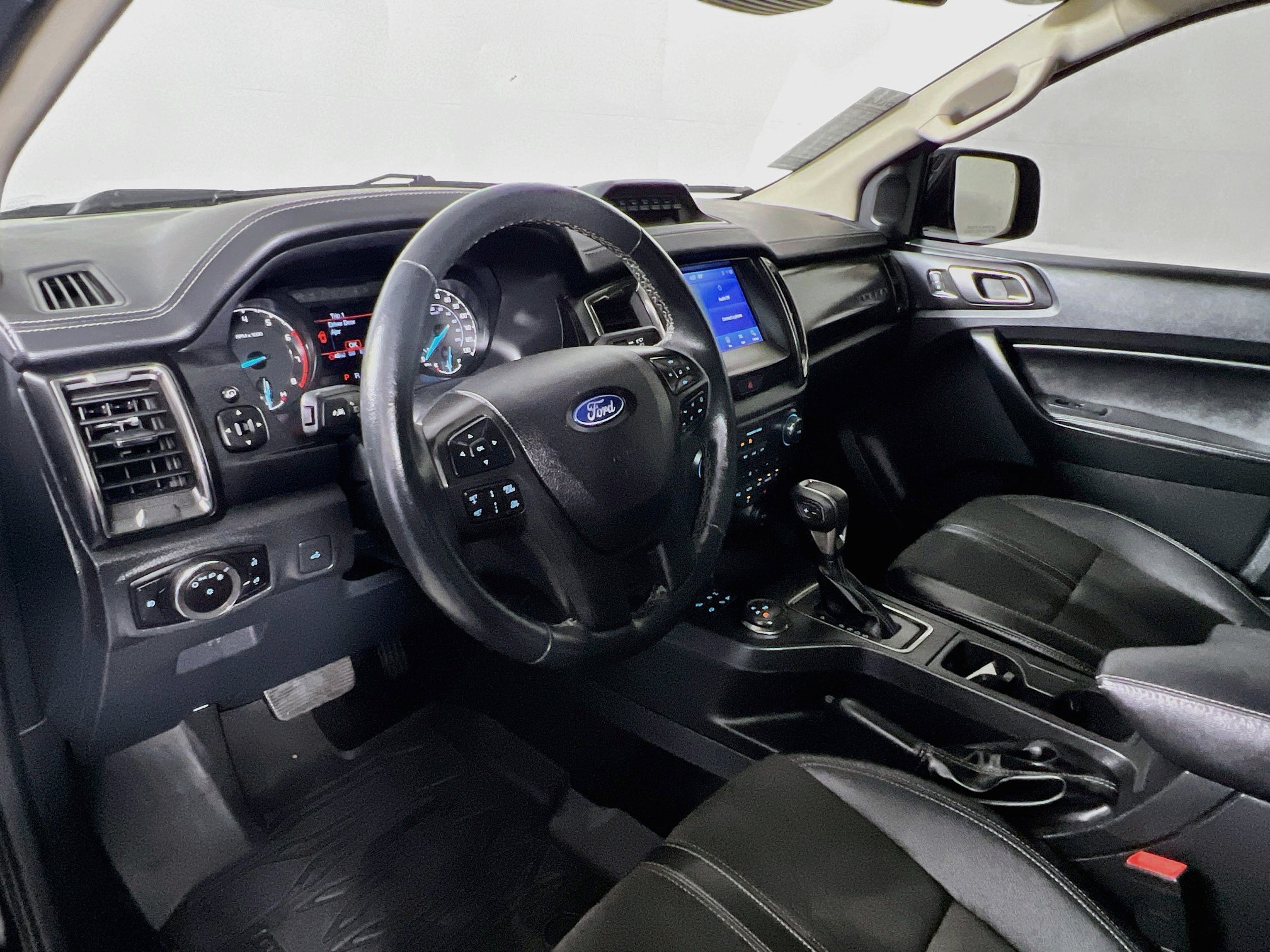 Used 2023 Ford Ranger Lariat w/ Tremor Off-Road Package AWD/4WD image 28
