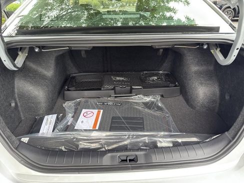 New 2025 Nissan Altima 2.5 SR w/ SR Premium Package image 31