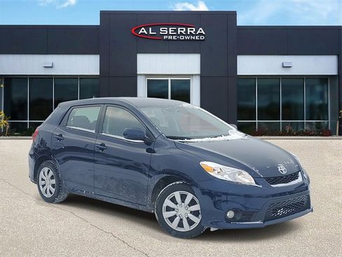 Used 2013 Toyota Matrix L image 1
