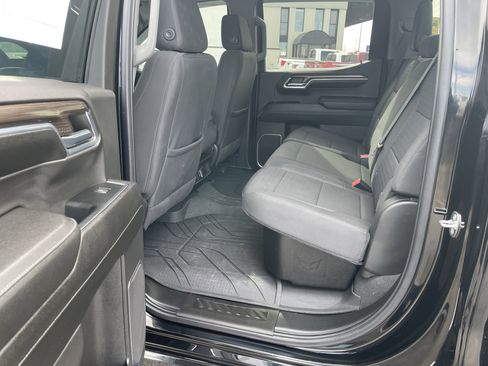 Used 2024 Chevrolet Silverado 1500 RST image 28