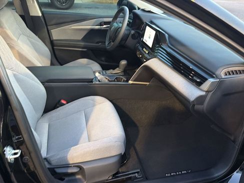 Used 2025 Toyota Camry LE w/ Convenience Package AWD/4WD image 15