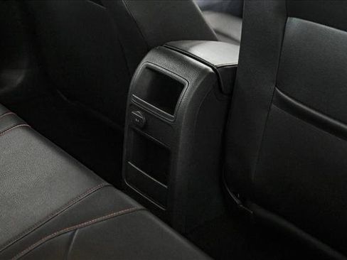 Used 2017 Volkswagen Jetta GLI image 18