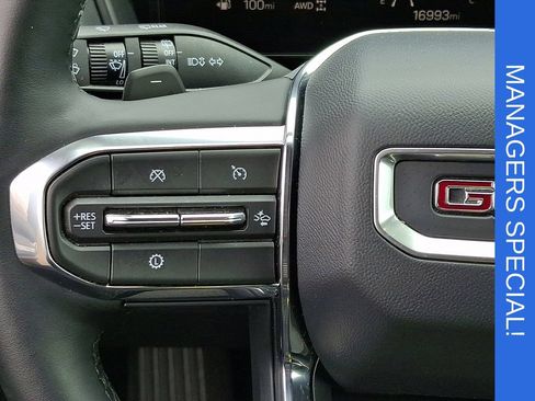 Used 2026 GMC Terrain Elevation AWD/4WD image 21