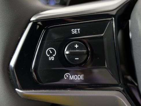 Used 2024 BMW 530i xDrive image 47