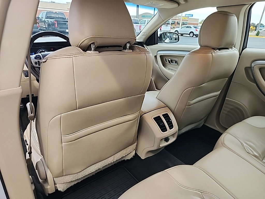 Used 2016 Ford Taurus SEL w/ Equipment Group 201A FWD image 30