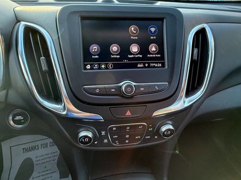 Used 2021 Chevrolet Equinox LT w/ Driver Convenience Package image 29