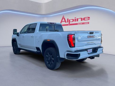 Certified 2024 GMC Sierra 2500 AT4 w/ AT4 Premium Plus Package AWD/4WD image 3