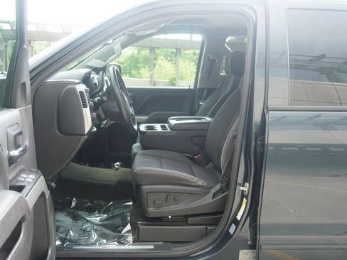 Used 2017 Chevrolet Silverado 1500 LT w/ All Star Edition AWD/4WD image 40