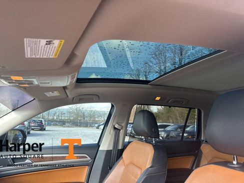 Used 2019 Volkswagen Atlas SEL Premium image 15