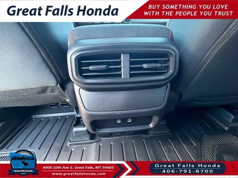 New 2026 Honda Pilot Sport image 23