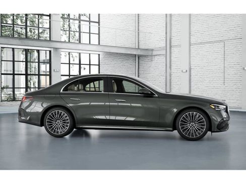 New 2026 Mercedes-Benz E 450 4MATIC Sedan image 15