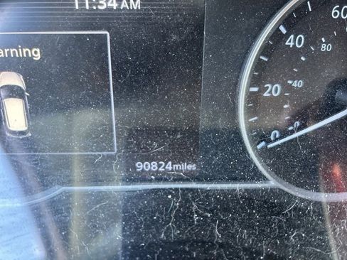 Used 2020 Nissan Kicks SR w/ SR Premium Package image 12