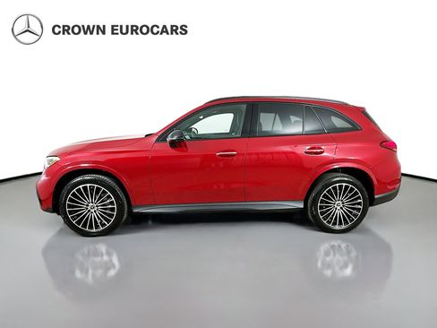 Used 2026 Mercedes-Benz GLC 300 4MATIC image 4