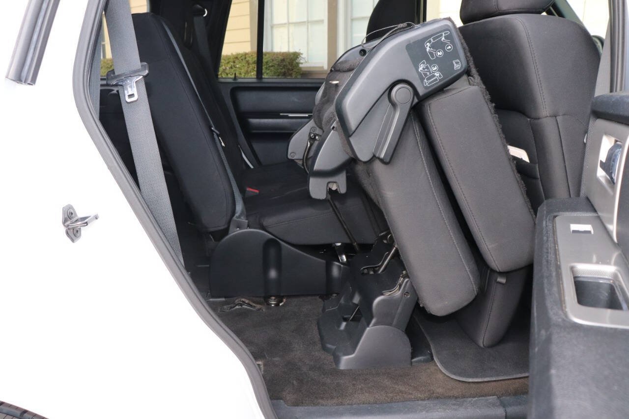 Used 2015 Ford Expedition XLT AWD/4WD image 37
