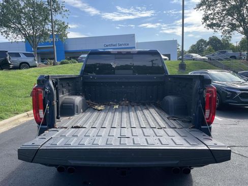Used 2020 GMC Sierra 1500 AT4 w/ AT4 Premium Package AWD/4WD image 8