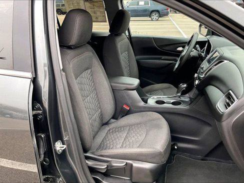 Used 2020 Chevrolet Equinox LT image 7