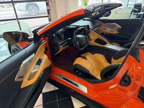 Used 2020 Chevrolet Corvette Stingray Premium Cpe w/ 3LT Preferred Equipment Group image 10