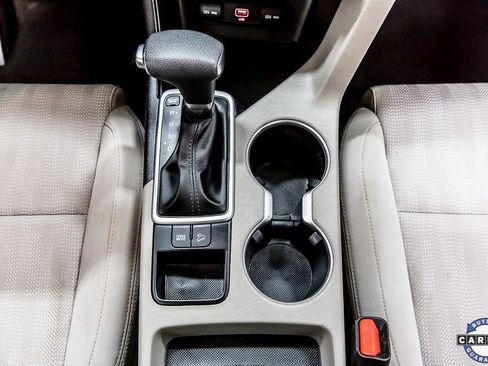Used 2022 Kia Sportage LX image 22