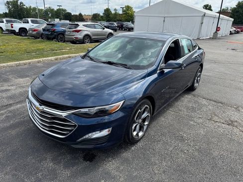 Certified 2020 Chevrolet Malibu LT FWD image 3