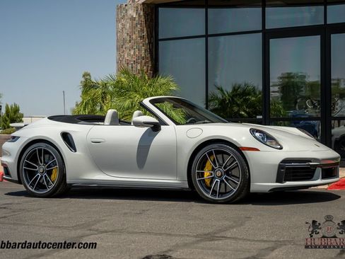 Used 2022 Porsche 911 Cabriolet AWD/4WD image 1