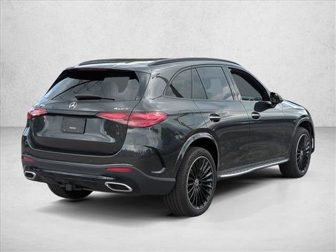 Certified 2023 Mercedes-Benz GLC 300 4MATIC image 5