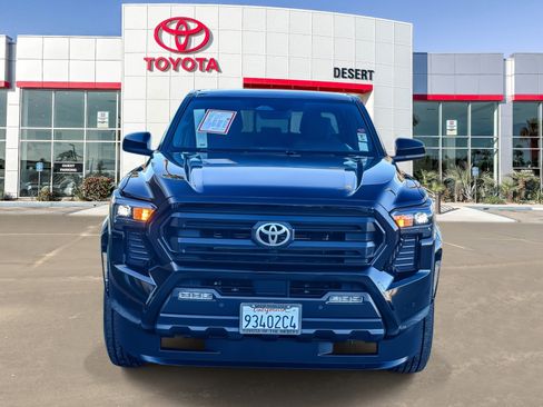 Certified 2024 Toyota Tacoma SR5 image 2