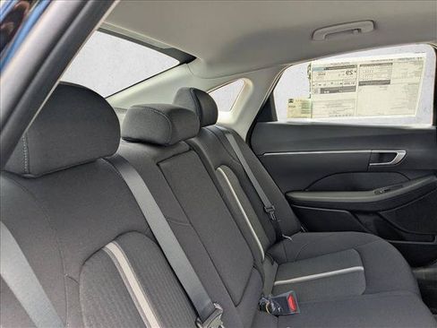 Used 2025 Hyundai Sonata SEL FWD image 17