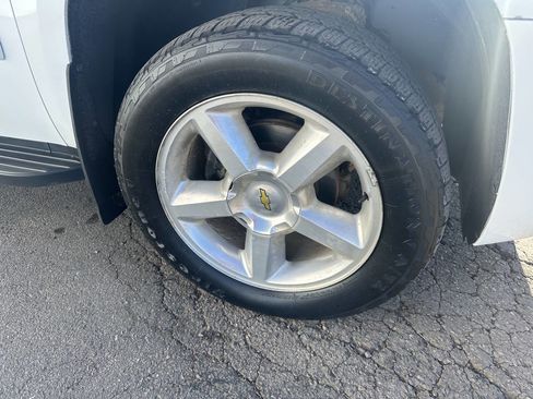 Used 2008 Chevrolet Avalanche LT w/ LT Preferred Equipment Group image 8