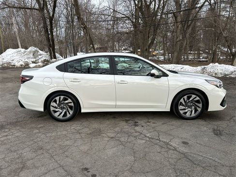 Certified 2023 Subaru Legacy Limited image 9
