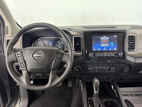 Used 2022 Nissan Frontier SV w/ Technology Package AWD/4WD image 3