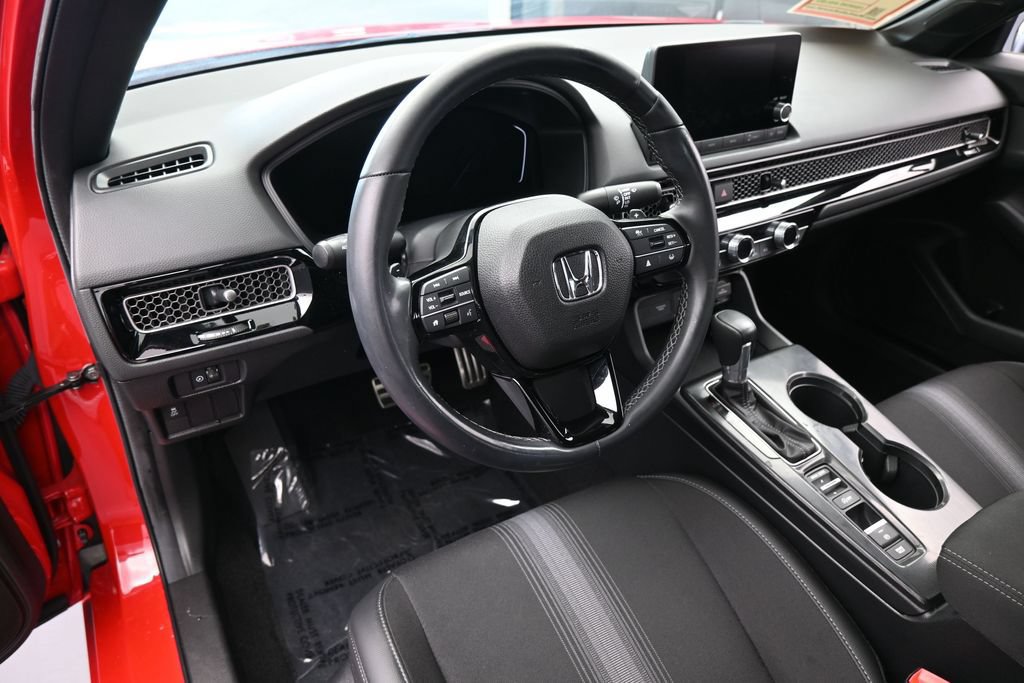 Used 2025 Honda Civic Sport image 11