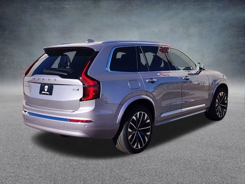 New 2026 Volvo XC90 B6 Plus w/ Protection Package Premier image 7