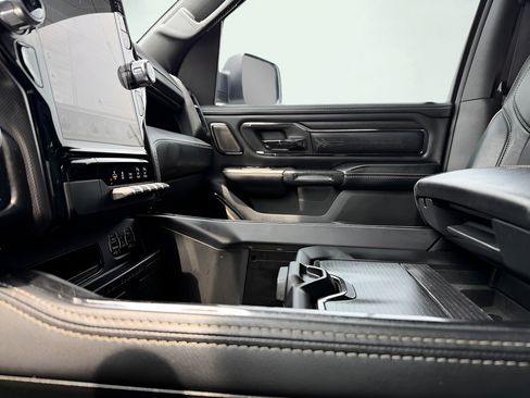Used 2022 RAM 1500 Limited AWD/4WD image 63