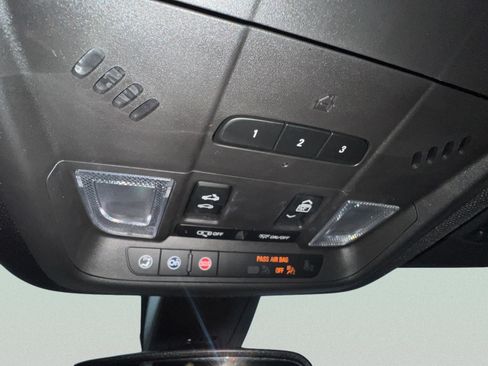 Used 2022 Chevrolet Blazer RS w/ Enhanced Convenience Package image 18