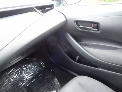 Used 2023 Toyota Corolla LE FWD image 24