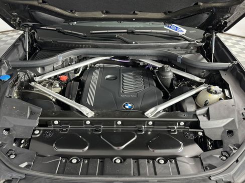 Used 2023 BMW X5 xDrive40i w/ Premium Package AWD/4WD image 32