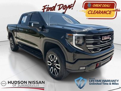 Used 2025 GMC Sierra 1500 AT4 w/ AT4 Premium Package