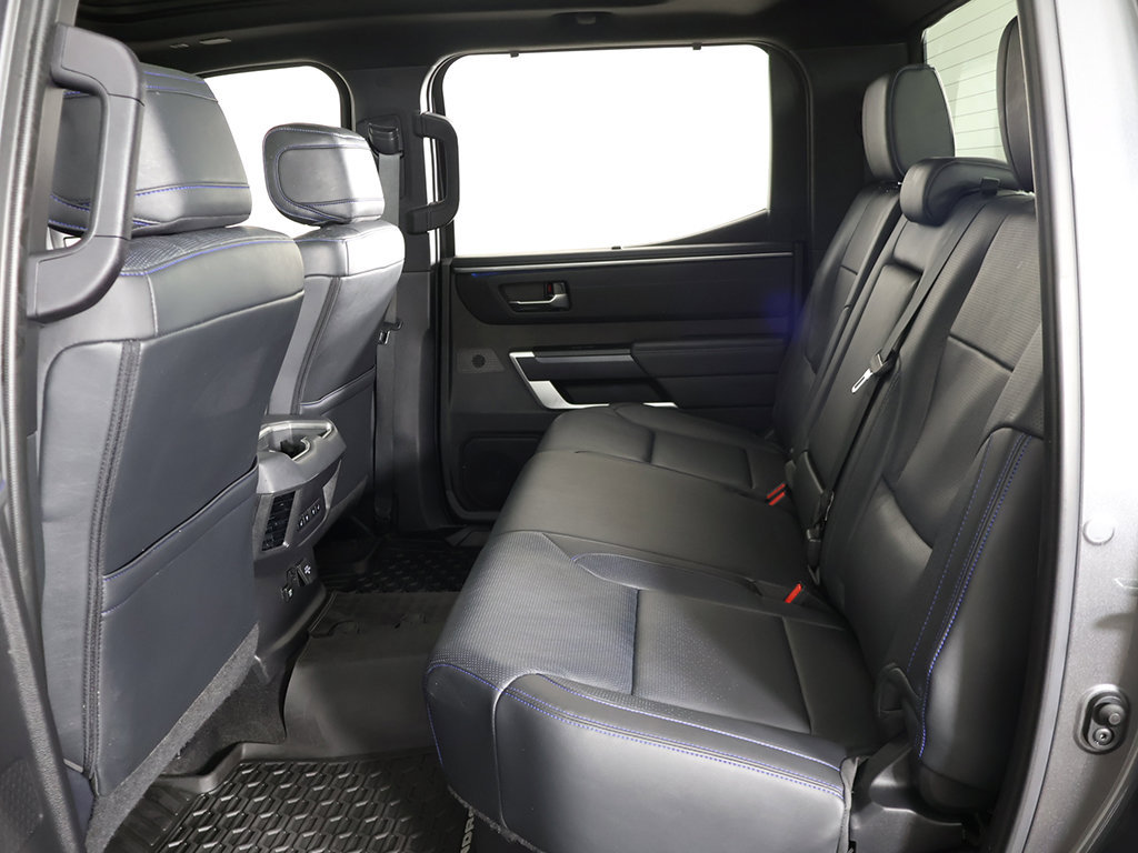 Used 2022 Toyota Tundra Platinum AWD/4WD image 37