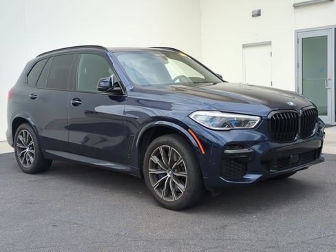 Used 2022 BMW X5 M50i w/ Executive Package AWD/4WD image 2