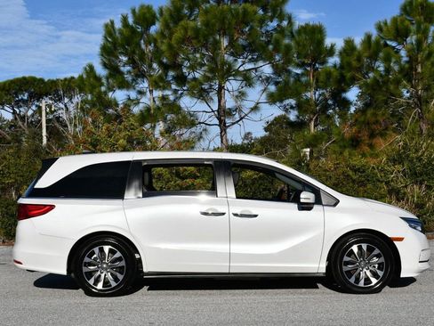 Used 2023 Honda Odyssey EX-L image 32