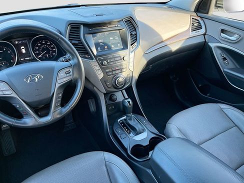 Used 2017 Hyundai Santa Fe Sport image 22