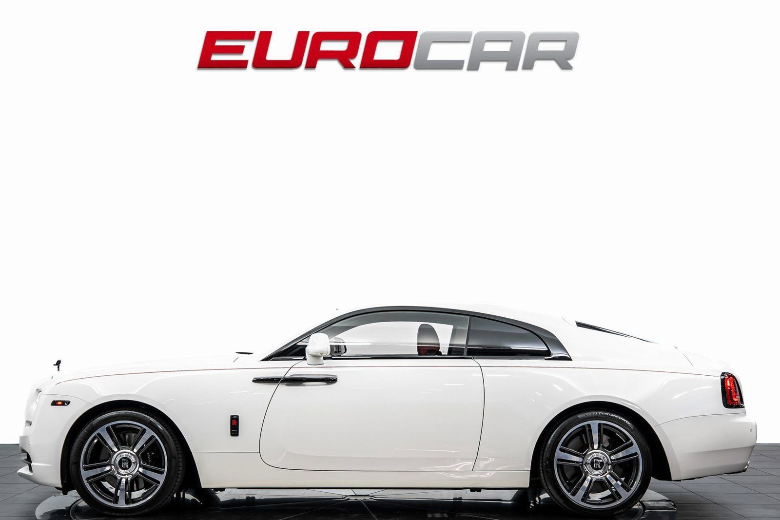 Used 2018 Rolls-Royce Wraith RWD image 2