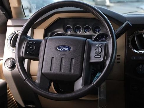 Used 2016 Ford F250 Lariat w/ Chrome Package AWD/4WD image 22