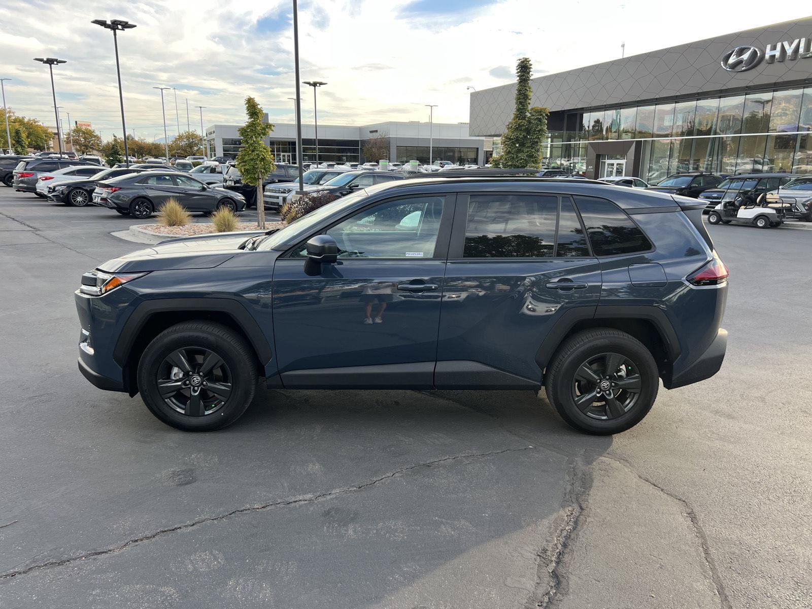 Used 2026 Toyota RAV4 LE AWD/4WD image 18