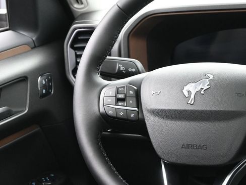 New 2026 Ford Bronco Sport Outer Banks w/ Sasquatch Outer Banks Package AWD/4WD image 21