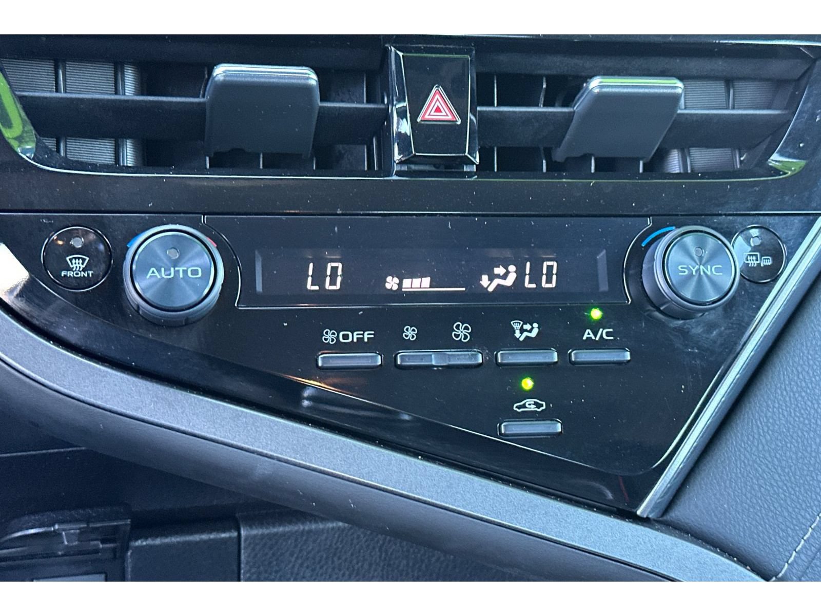 Certified 2024 Toyota Camry SE FWD image 21