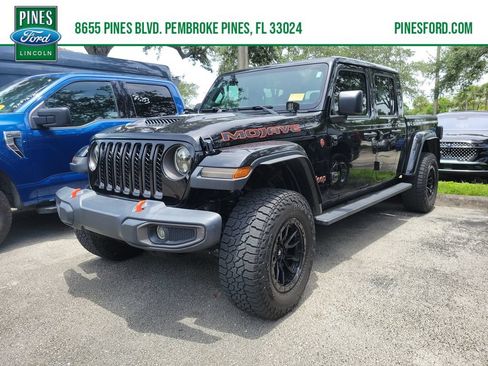 Used 2023 Jeep Gladiator Mojave w/ Trailer Tow Package AWD/4WD image 1