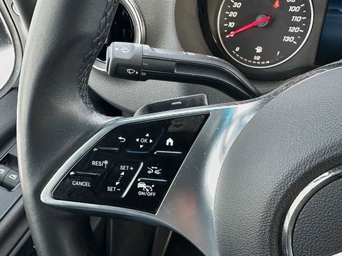 Used 2025 Mercedes-Benz Sprinter 2500 image 33