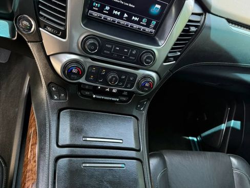 Used 2018 Chevrolet Tahoe Premier RWD image 13