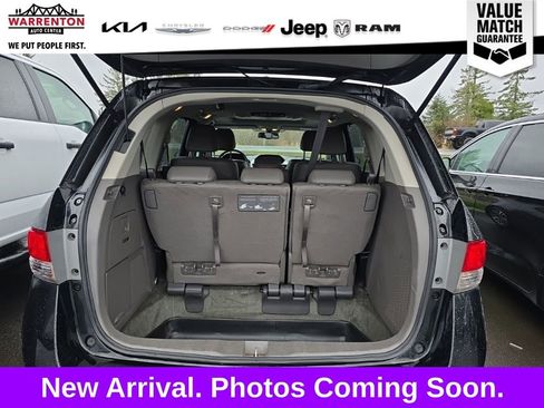 Used 2016 Honda Odyssey Touring Elite image 12